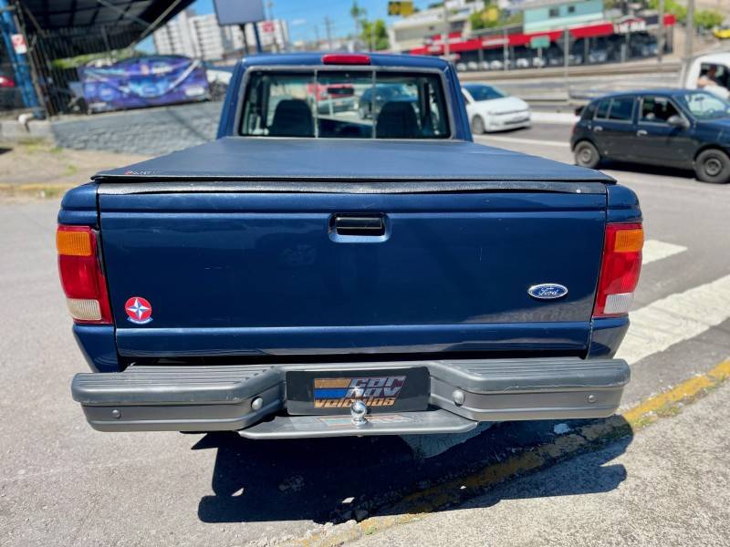 FORD - RANGER - 1998/1999 - Azul - R$ 45.900,00