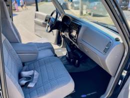 FORD - RANGER - 1998/1999 - Azul - R$ 45.900,00