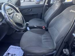 FIAT - PALIO - 2011/2011 - Preta - R$ 41.800,00