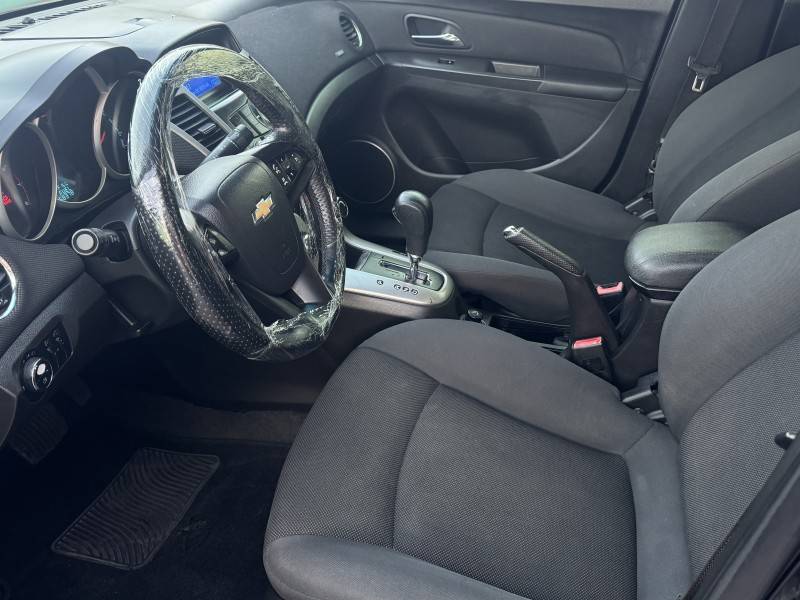 CHEVROLET - CRUZE - 2013/2013 - Preta - R$ 52.800,00
