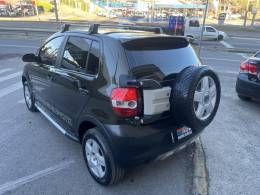 VOLKSWAGEN - CROSSFOX - 2005/2006 - Verde - R$ 29.900,00