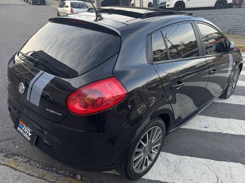 FIAT - BRAVO - 2013/2013 - Preta - R$ 49.900,00