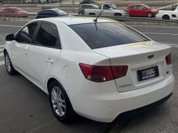 KIA MOTORS - CERATO - 2011/2011 - Branca - R$ 46.900,00