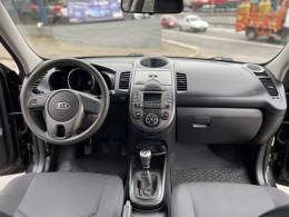 KIA MOTORS - SOUL - 2011/2012 - Preta - R$ 41.900,00