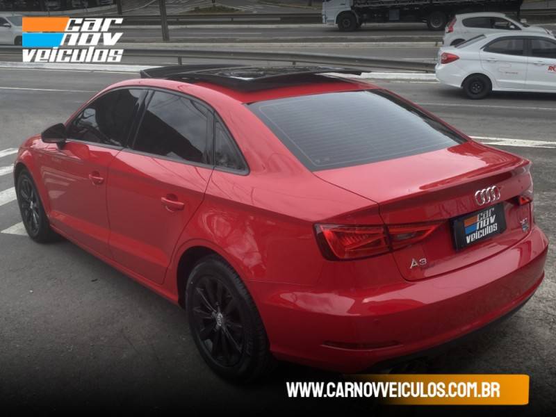 AUDI - A3 - 2014/2014 - Vermelha - R$ 98.900,00