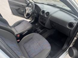 CHEVROLET - CELTA - 2010/2010 - Prata - R$ 29.900,00