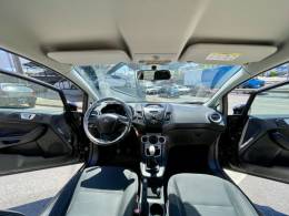 FORD - FIESTA - 2016/2017 - Cinza - R$ 51.900,00