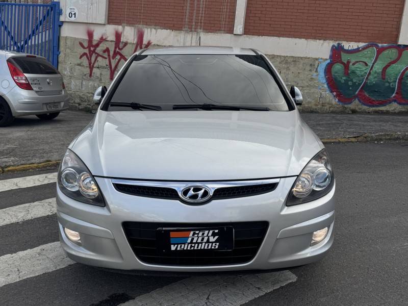 HYUNDAI - I30 - 2012/2012 - Prata - R$ 44.900,00