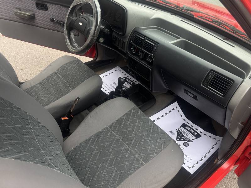 FORD - ESCORT - 1995/1995 - Vermelha - R$ 12.900,00