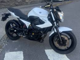 YAMAHA - XJ6 N - 2012/2012 - Branca - R$ 38.900,00