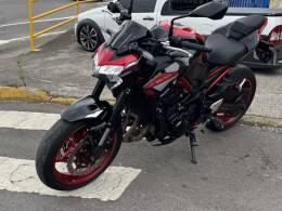 KAWASAKI - Z900 - 2024/2025 - Vermelha - R$ 58.900,00