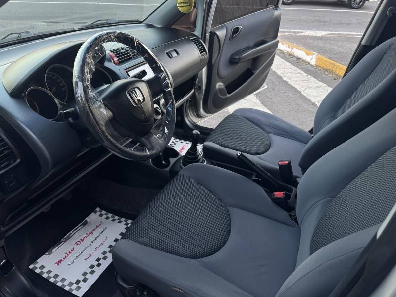 HONDA - FIT - 2007/2007 - Prata - R$ 33.900,00