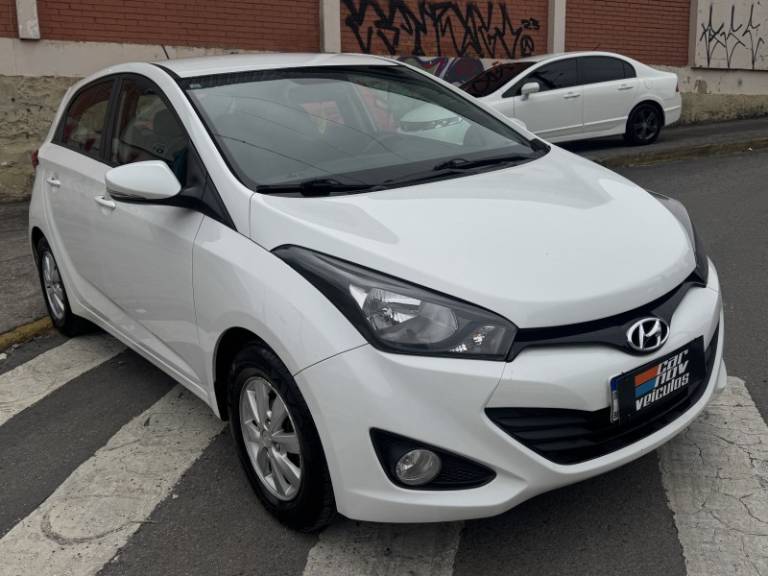 HYUNDAI - HB20 - 2015/2015 - Branca - R$ 44.900,00