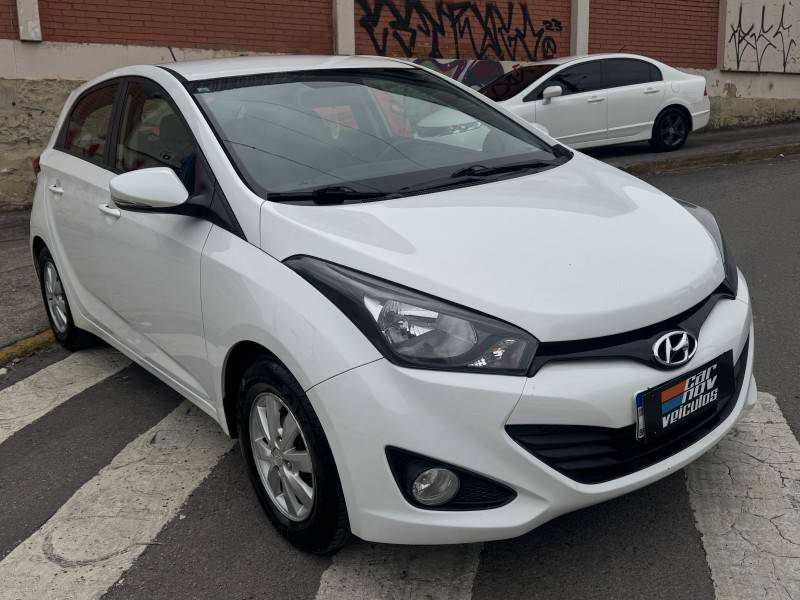 HYUNDAI - HB20 - 2015/2015 - Branca - R$ 44.900,00
