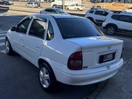 CHEVROLET - CORSA - 2005/2005 - Branca - R$ 22.900,00