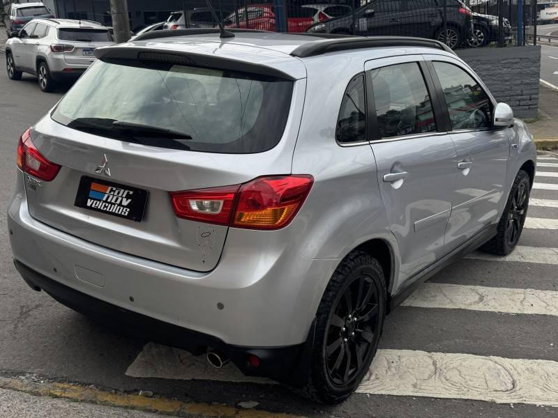 MITSUBISHI - ASX - 2015/2015 - Prata - R$ 78.900,00