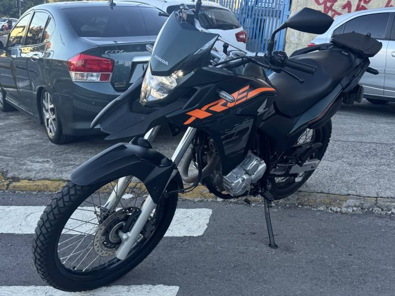 HONDA - XRE 300 - 2021/2021 - Verde - R$ 28.900,00