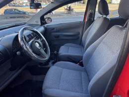 VOLKSWAGEN - FOX - 2004/2004 - Vermelha - R$ 24.990,00