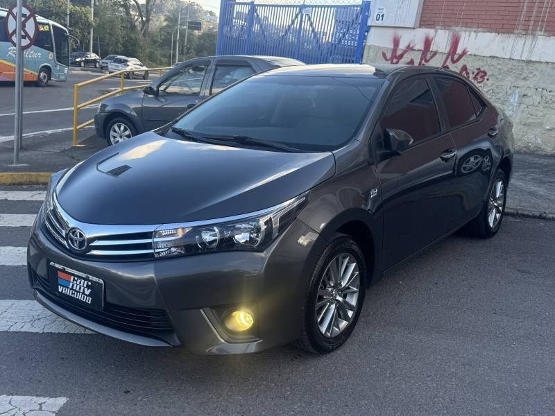 TOYOTA - COROLLA - 2016/2016 - Cinza - R$ 88.800,00