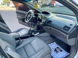 HONDA - CIVIC - 2011/2011 - Prata - R$ 53.900,00