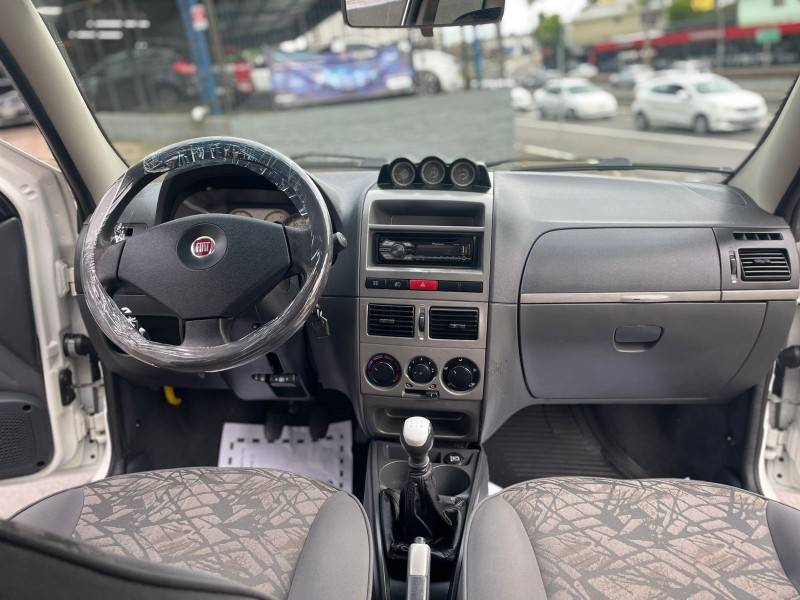 FIAT - STRADA - 2010/2010 - Branca - R$ 53.900,00