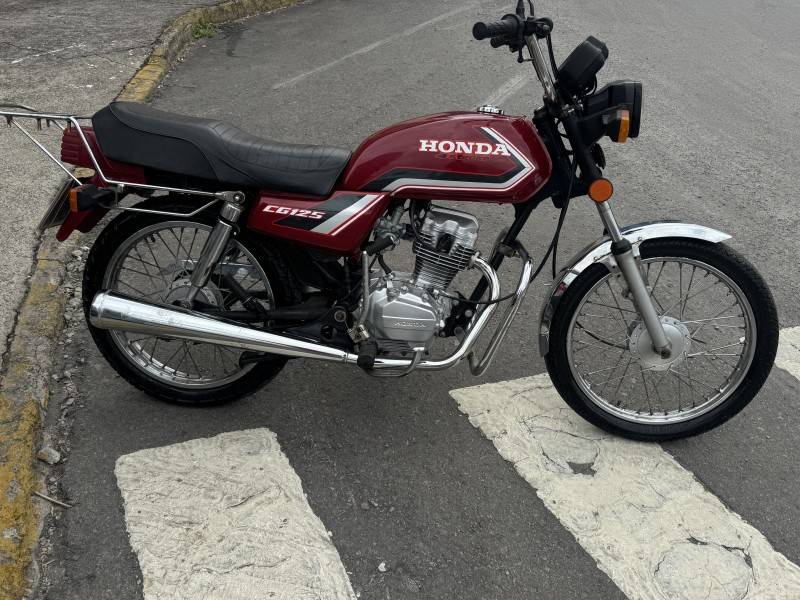 HONDA - CG 125 - 1985/1985 - Vermelha - R$ 9.900,00