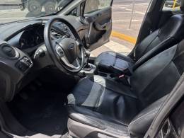 FORD - FIESTA - 2014/2014 - Preta - R$ 43.900,00