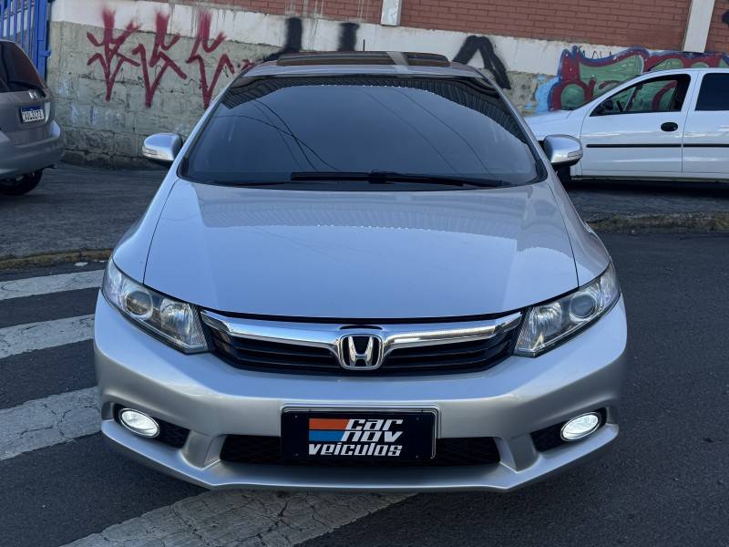 HONDA - CIVIC - 2012/2012 - Prata - R$ 77.900,00