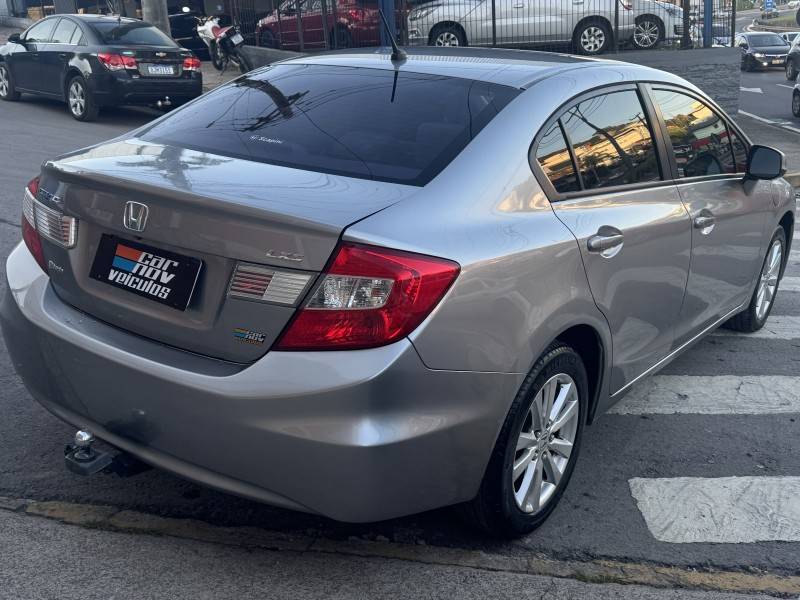 HONDA - CIVIC - 2014/2014 - Cinza - R$ 72.900,00