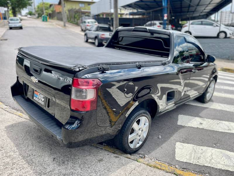 CHEVROLET - MONTANA - 2013/2013 - Preta - R$ 45.900,00