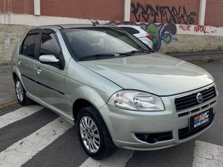 FIAT - PALIO - 2008/2008 - Verde - R$ 27.900,00