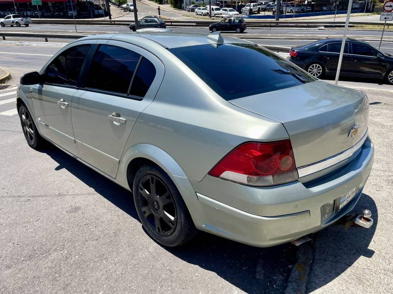 CHEVROLET - VECTRA - 2005/2006 - Verde - R$ 34.900,00