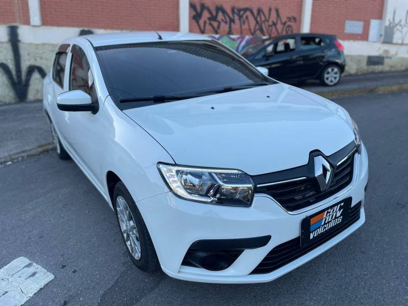 RENAULT - LOGAN - 2020/2020 - Branca - R$ 43.900,00