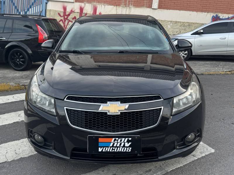 CHEVROLET - CRUZE - 2013/2013 - Preta - R$ 52.800,00