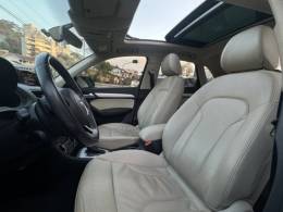 AUDI - Q3 - 2016/2016 - Azul - R$ 99.800,00