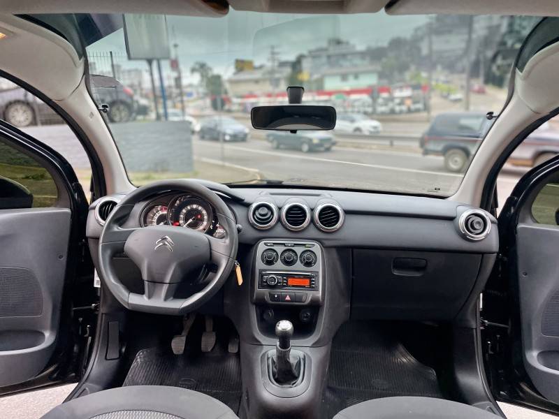 CITROËN - C3 - 2015/2016 - Preta - R$ 43.900,00