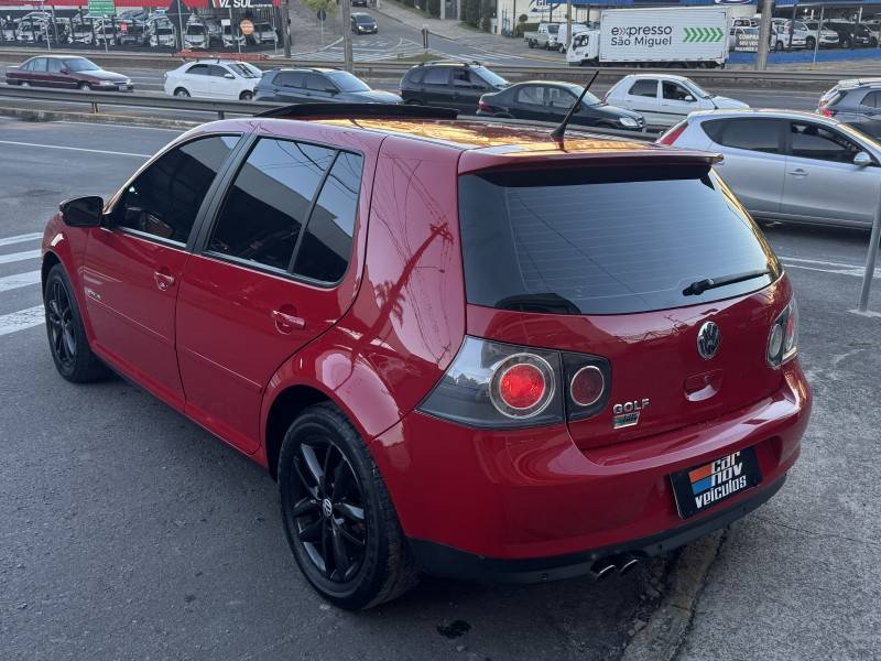 VOLKSWAGEN - GOLF - 2013/2013 - Vermelha - R$ 59.900,00