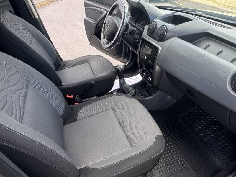 RENAULT - DUSTER - 2014/2014 - Cinza - R$ 54.900,00