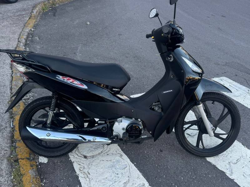 HONDA - BIZ 125 - 2006/2006 - Preta - R$ 8.700,00