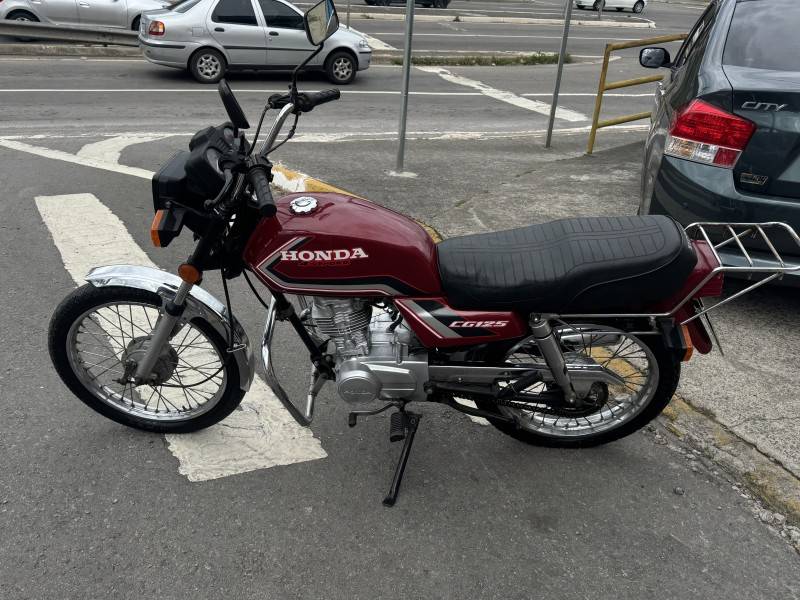 HONDA - CG 125 - 1985/1985 - Vermelha - R$ 9.900,00