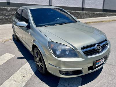 CHEVROLET - VECTRA - 2005/2006 - Verde - R$ 34.900,00