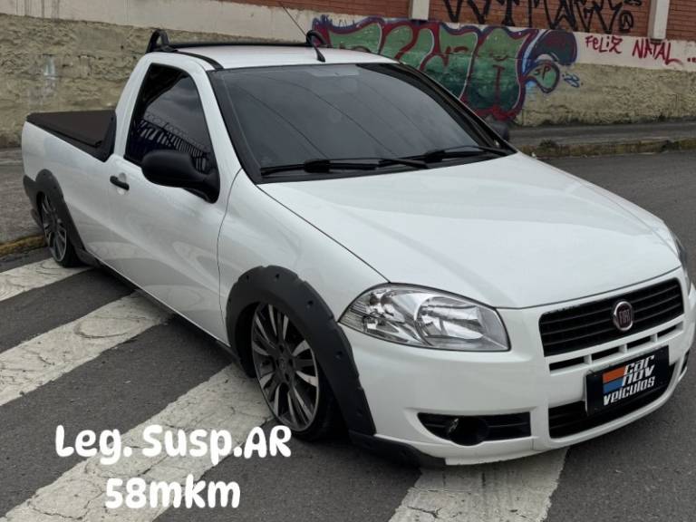 FIAT - STRADA - 2013/2013 - Branca - R$ 39.900,00