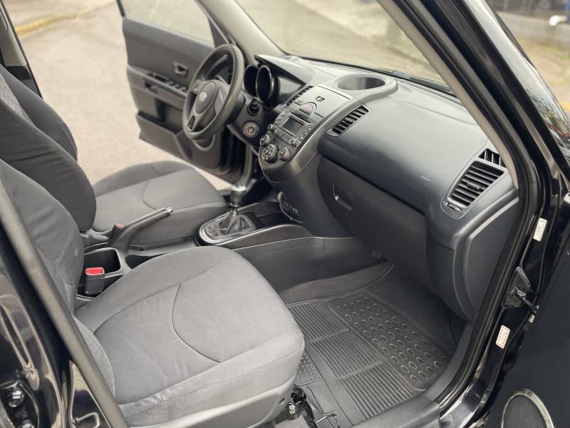 KIA MOTORS - SOUL - 2011/2012 - Preta - R$ 41.900,00