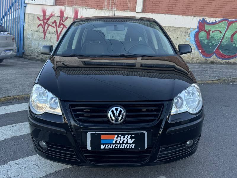 VOLKSWAGEN - POLO - 2008/2008 - Preta - R$ 33.800,00