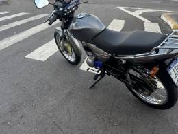 HONDA - CG 150 - 2008/2008 - Prata - R$ 8.400,00