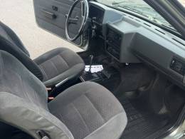 VOLKSWAGEN - GOL - 1993/1993 - Verde - R$ 19.900,00