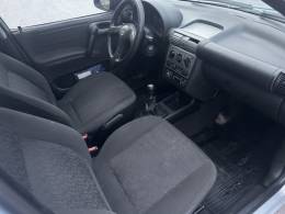 CHEVROLET - CORSA - 2005/2005 - Prata - R$ 21.500,00