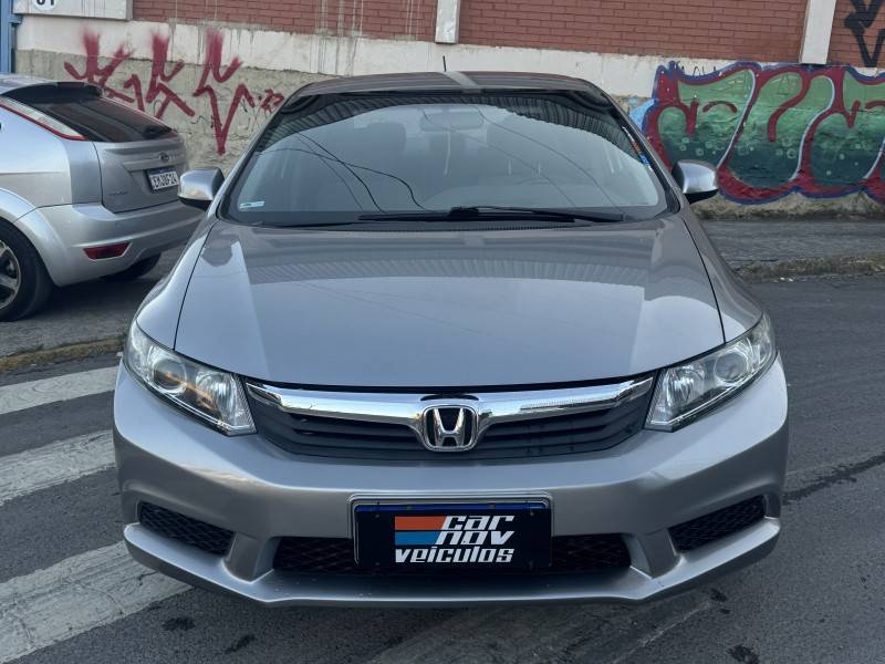 HONDA - CIVIC - 2014/2014 - Cinza - R$ 72.900,00