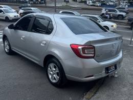 RENAULT - LOGAN - 2015/2015 - Prata - R$ 39.900,00