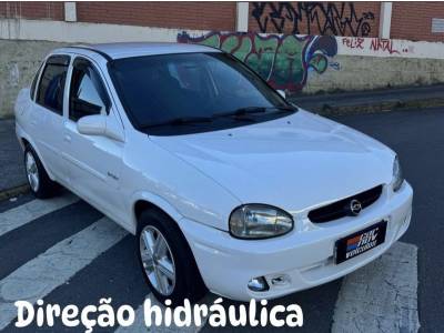 CHEVROLET - CORSA - 2005/2005 - Branca - R$ 22.900,00
